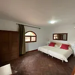 Monasterio De Rocamador Landhaus *