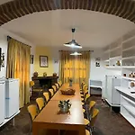 Landhaus Monasterio De Rocamador