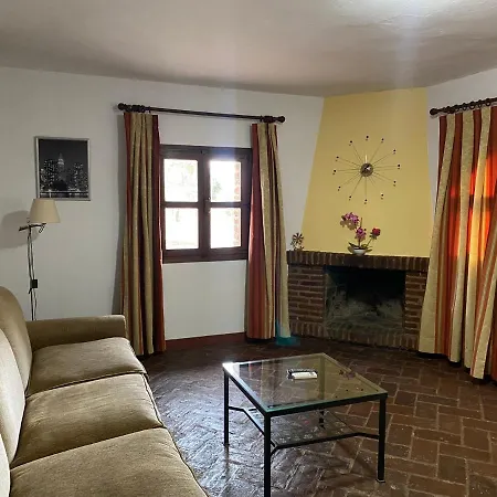 Monasterio De Rocamador * Almendral