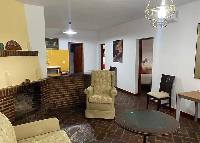 Monasterio De Rocamador Almendral