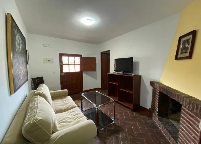 Летний дом Monasterio De Rocamador Almendral