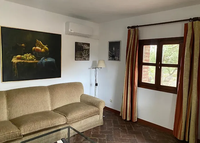 Летний дом Monasterio De Rocamador Almendral