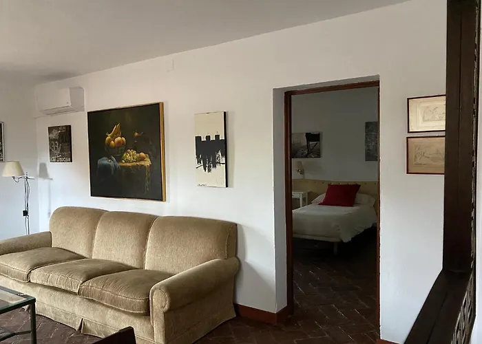 Monasterio De Rocamador Almendral