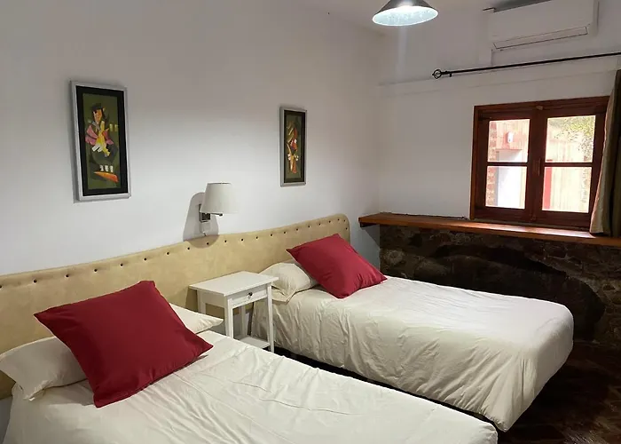 Летний дом Monasterio De Rocamador Almendral