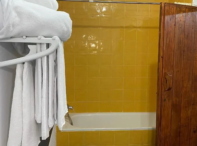 Monasterio De Rocamador Летний дом Almendral